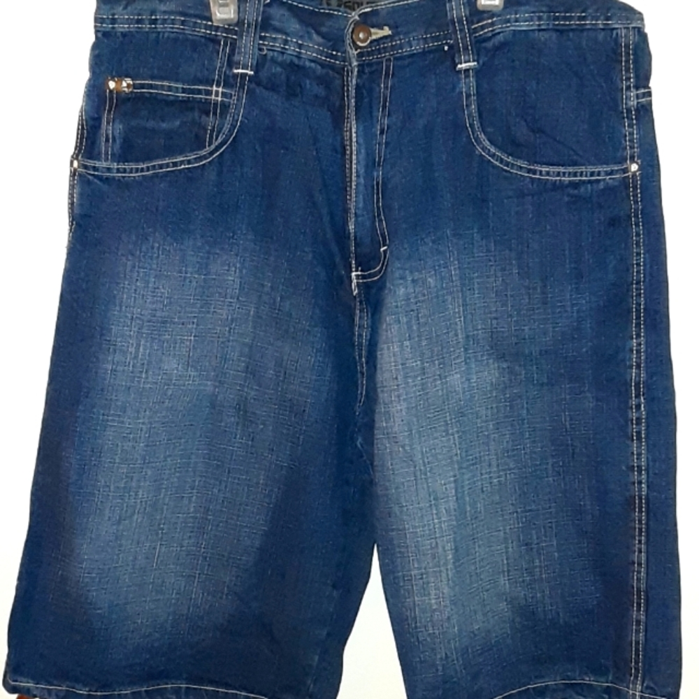 Men's Southpole Blue Jean Shorts. Size 38